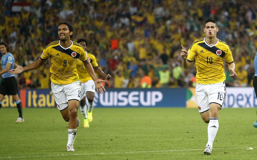 欧文突破防守连续得分