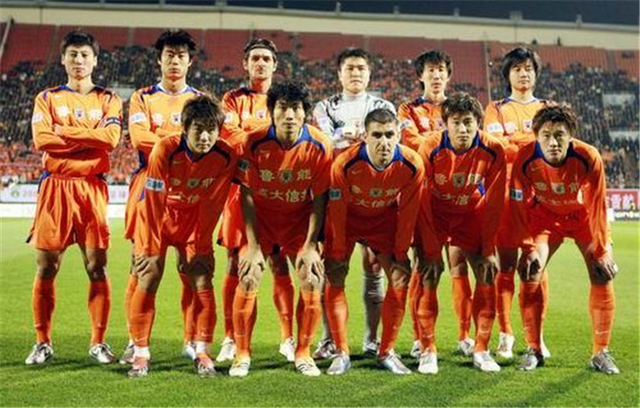 米体：米兰德比的门票收入预计超800万欧，创下新纪录