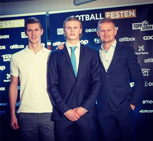 足协杯决赛——中国足坛本年度最后一场焦点战！明晚...