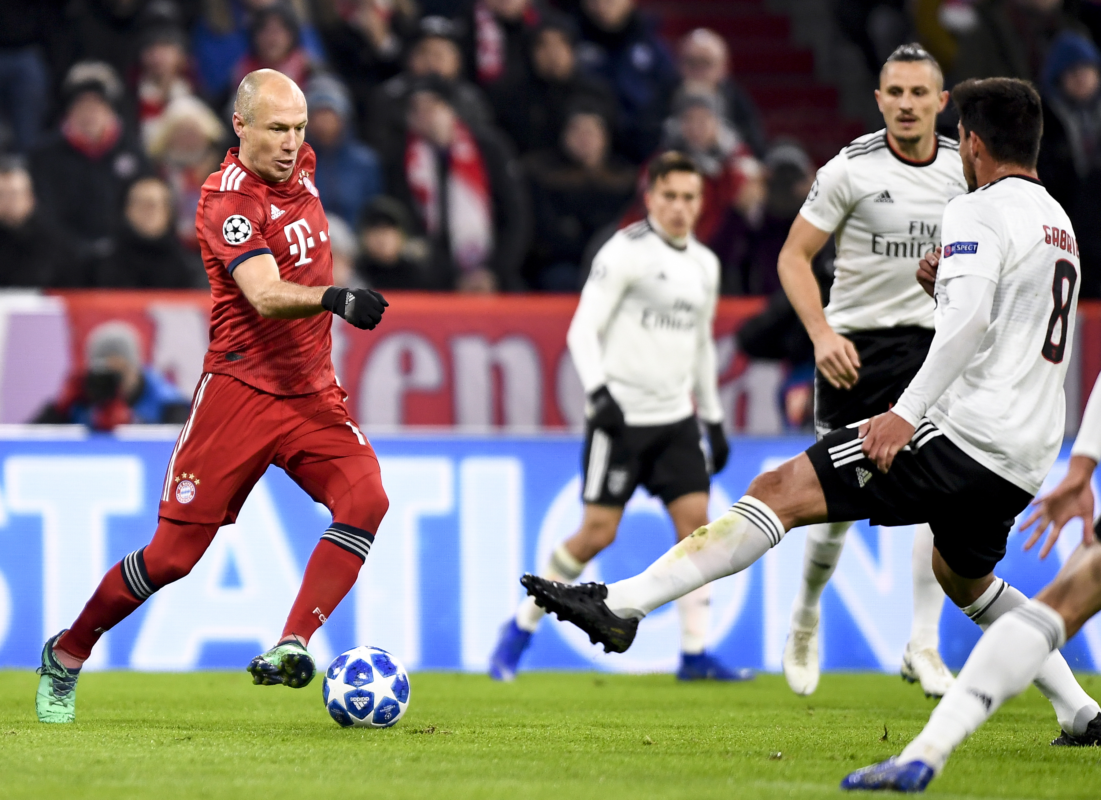 巴萨副主席：当前票价确实偏高；正为梅西准备他值得的致敬