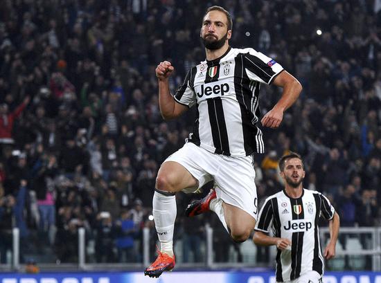 德甲第13轮最佳球员：凯恩替补戴帽第五次当选