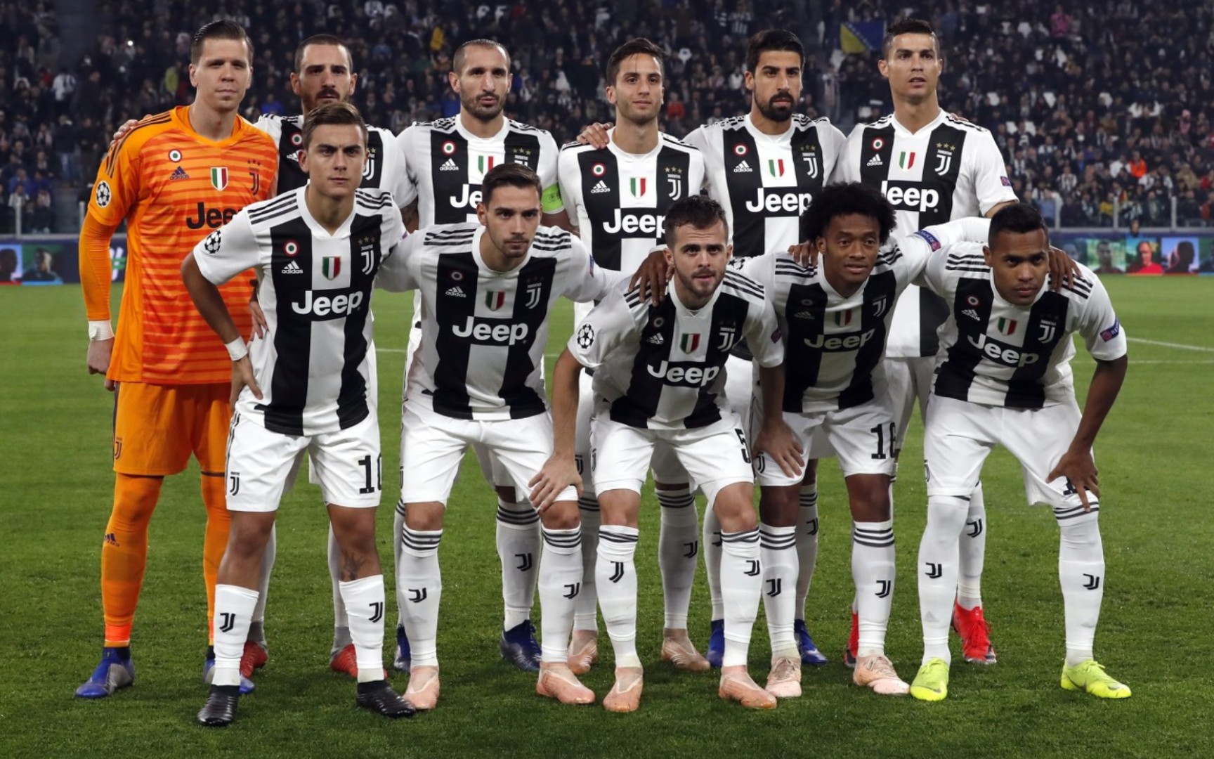 从乒坛大魔王到家庭主妇，张怡宁一身名牌买菜，结婚后被宠成宝