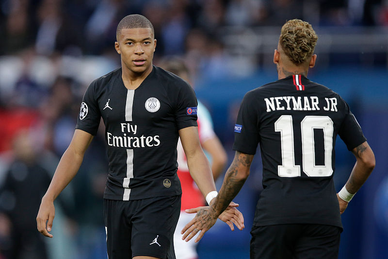 欧冠 联赛阶段第6轮，拜仁3比1葡萄牙体育