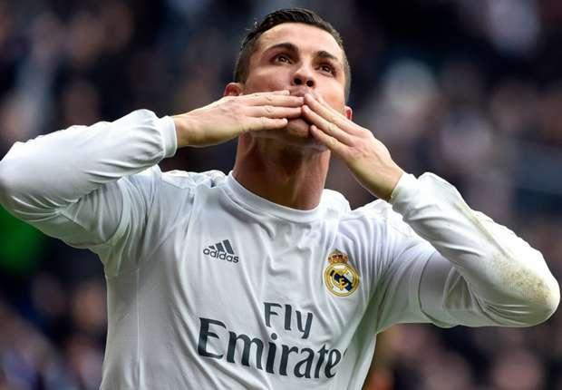 热火140-123大胜快船，五连败，战绩升至东部第三，快船深陷西部末位，进攻依赖球星，防守漏洞明显。