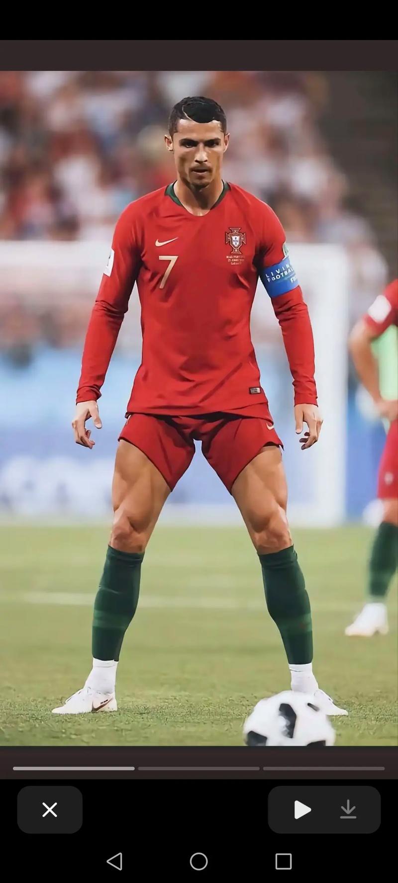 太尴尬！梁靖崑被观众“表白”，一脸严肃，孙颖莎偷笑，队友都懵了