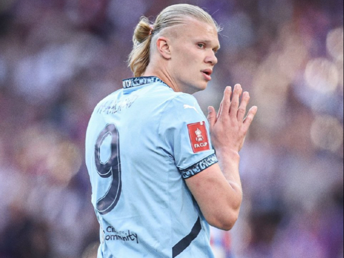 对阵都灵时的这粒任意球，至今仍让红黑军团球迷津津乐道